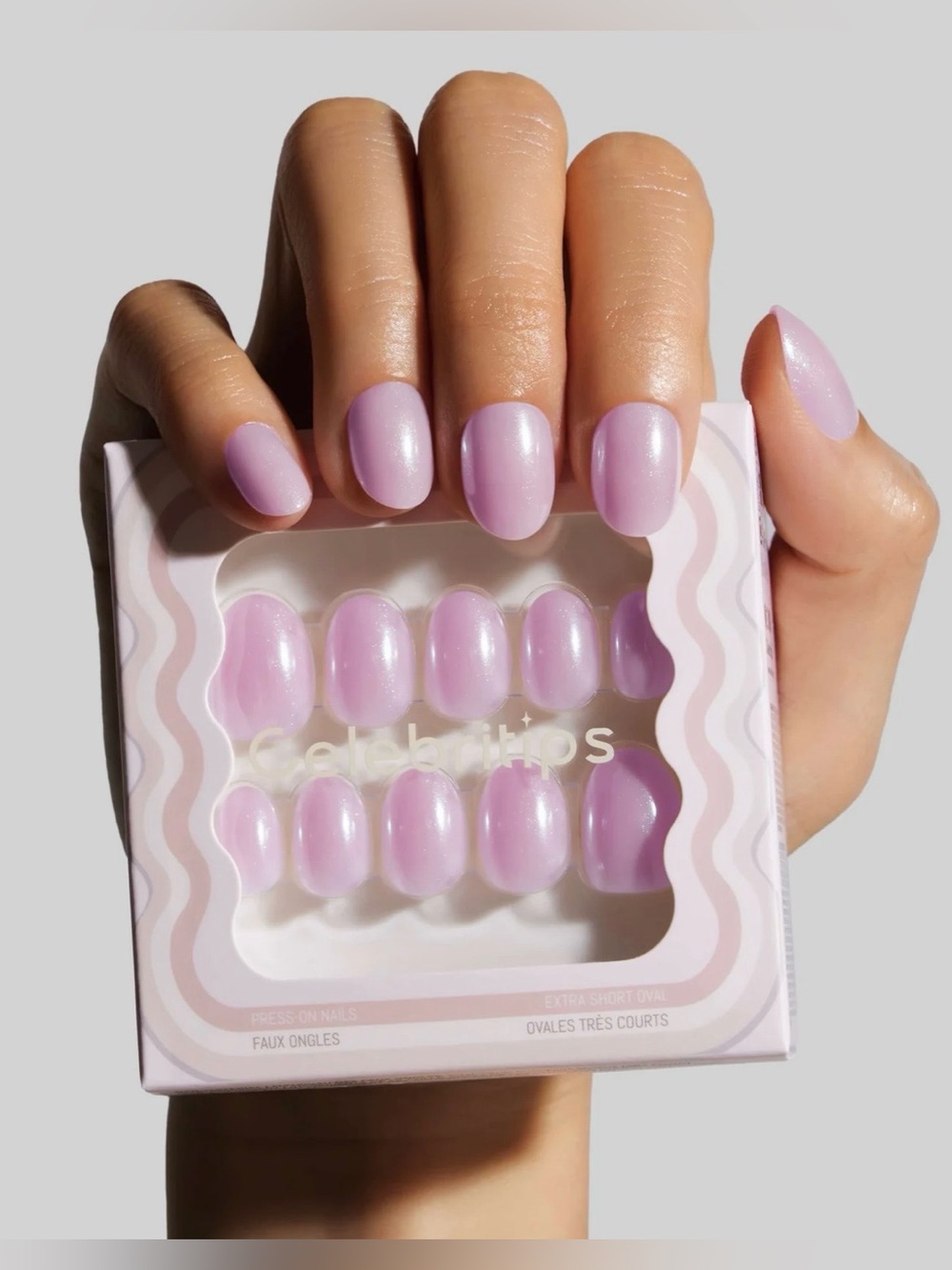 Celebritips Extra Short Oval Press-On Nails in LAVENDER GLAZE nib